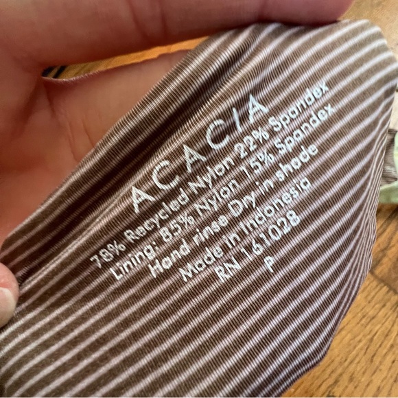 Acacia XS Green Floral Two Piece Set - Picture 5 of 6